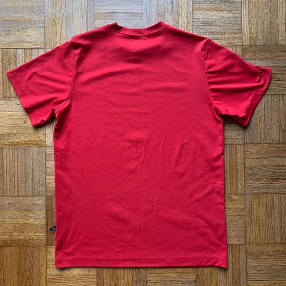 Men's Team Apparel Tampa Bay Bucaneers Red Shirt M - Picture 5 of 5